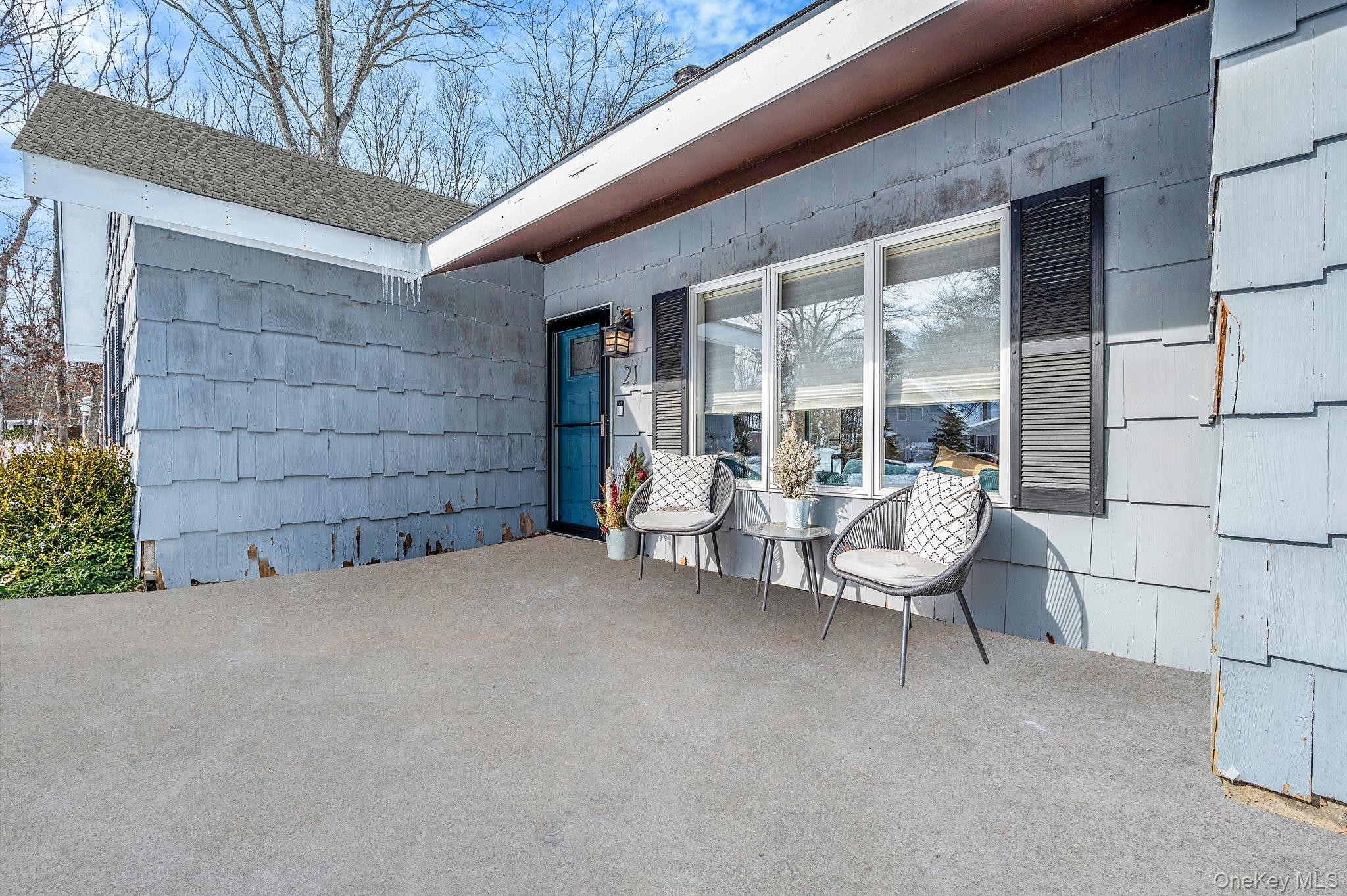 #4 photo, 21 Jodi Drive, Manorville , NY 11949