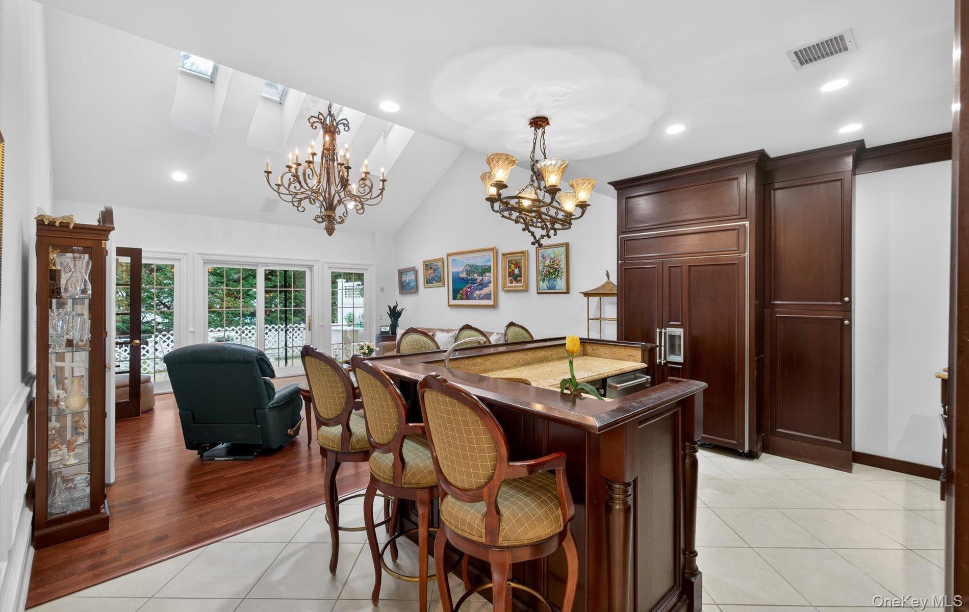 #7 photo, 14 Miro Place, Port Washington , NY 11050