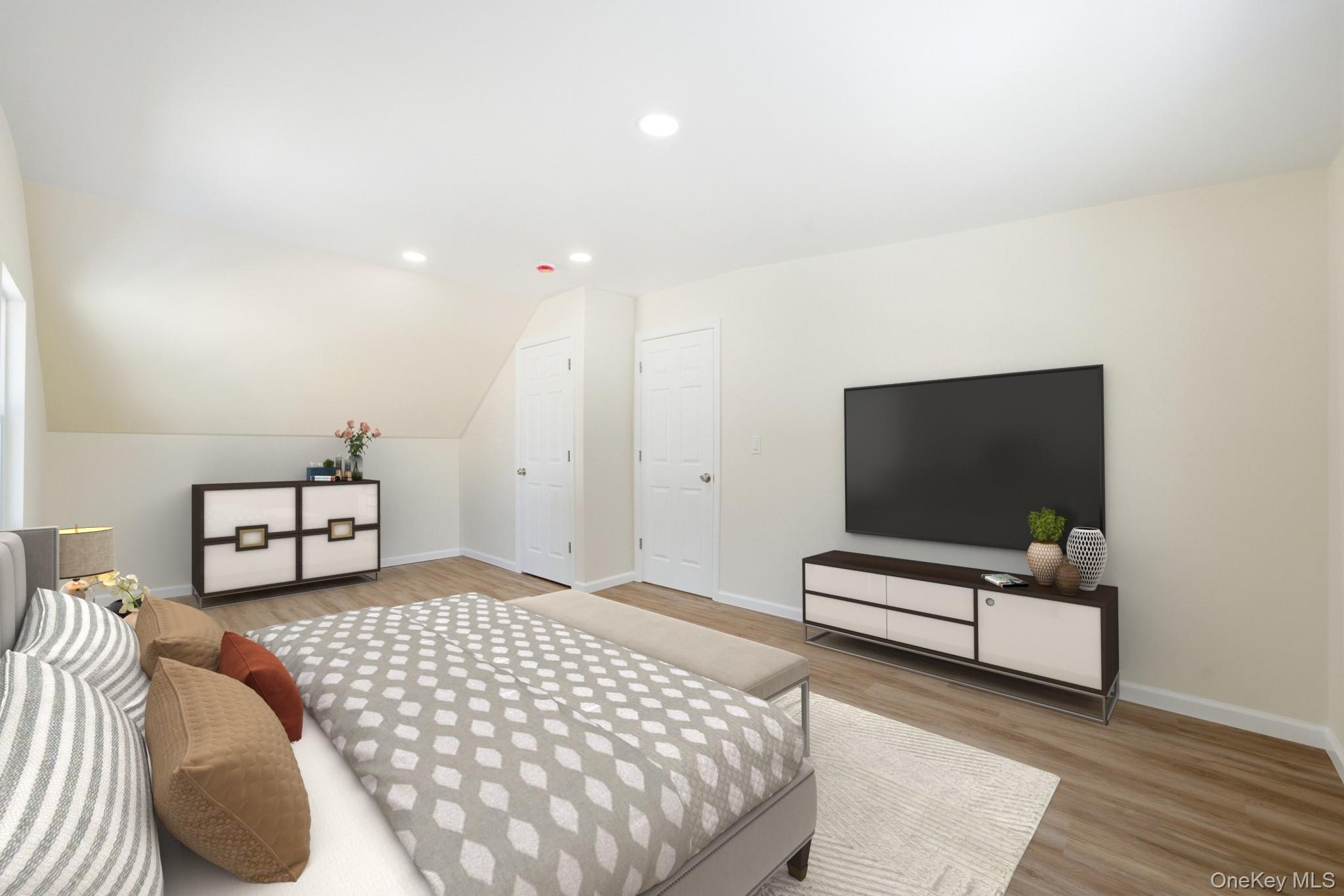 #13 photo, 138 Calvert Avenue, Ronkonkoma , NY 11779