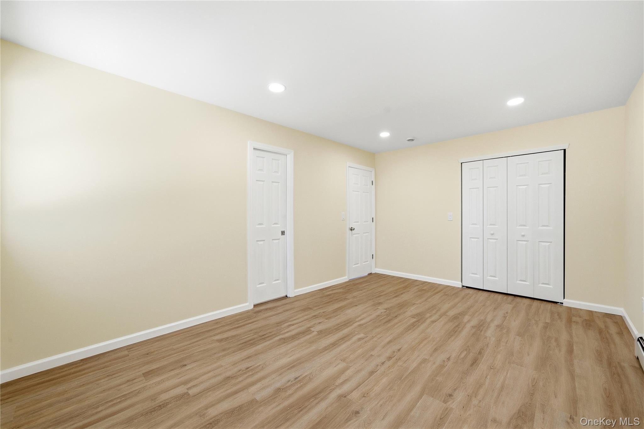 #20 photo, 138 Calvert Avenue, Ronkonkoma , NY 11779