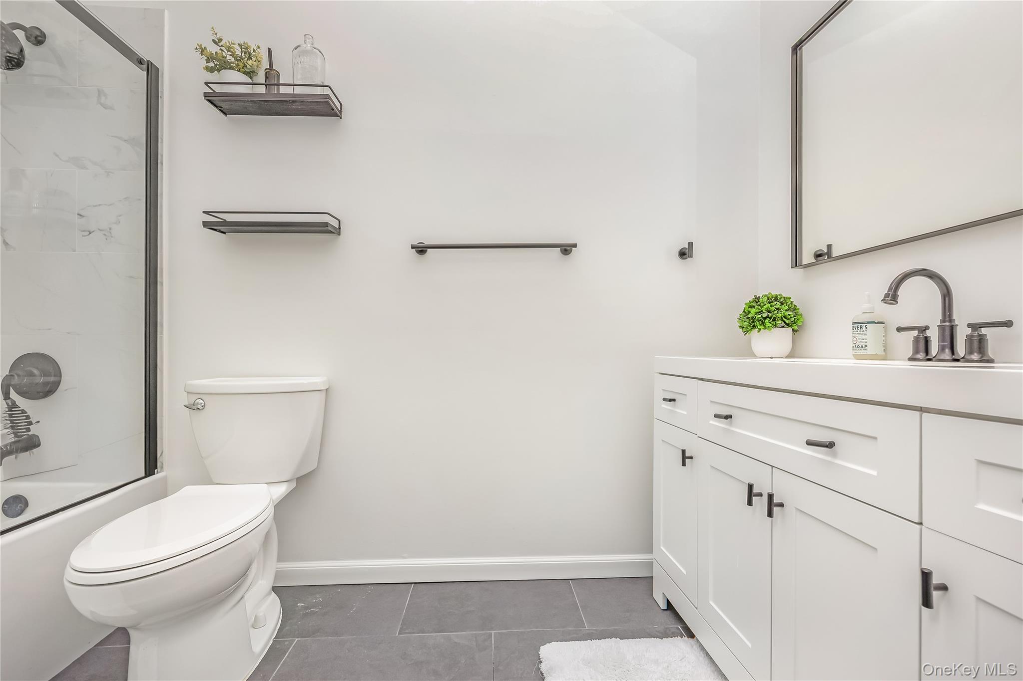 #17 photo, 36 Wingam Drive, Islip , NY 11751