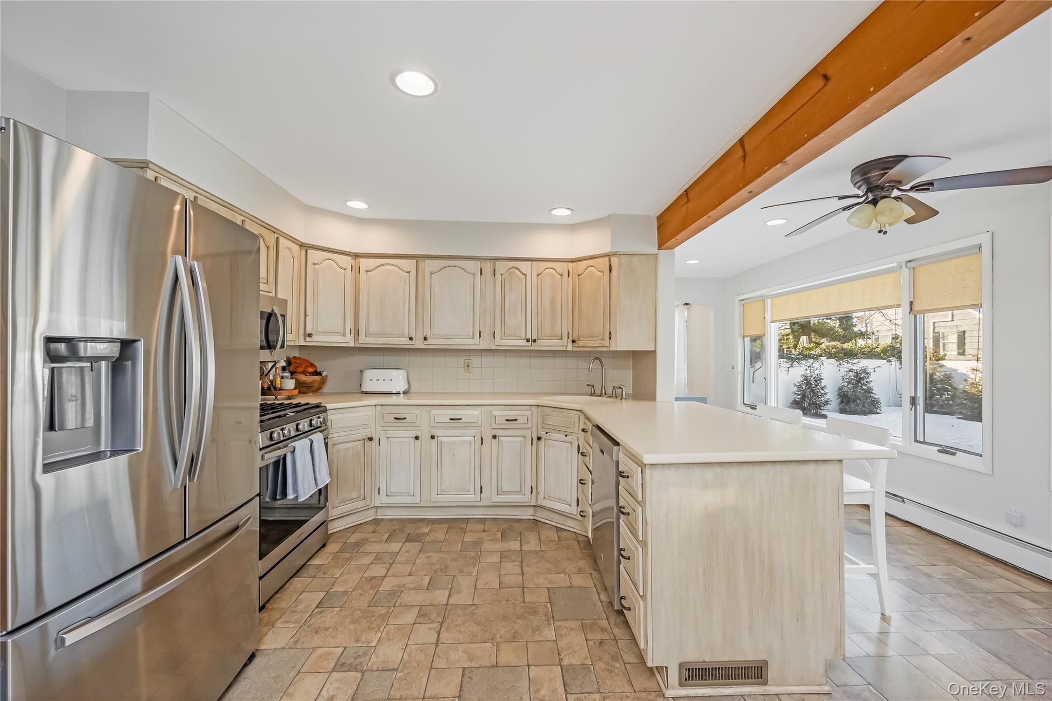 #7 photo, 36 Wingam Drive, Islip , NY 11751