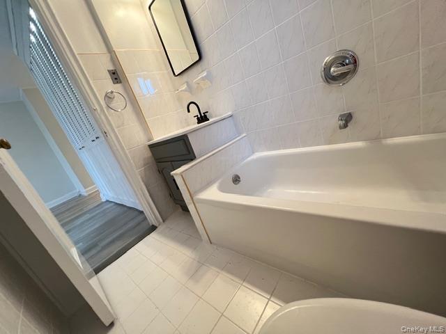 #10 photo, 48-25 43rd Street, Woodside , NY 11377