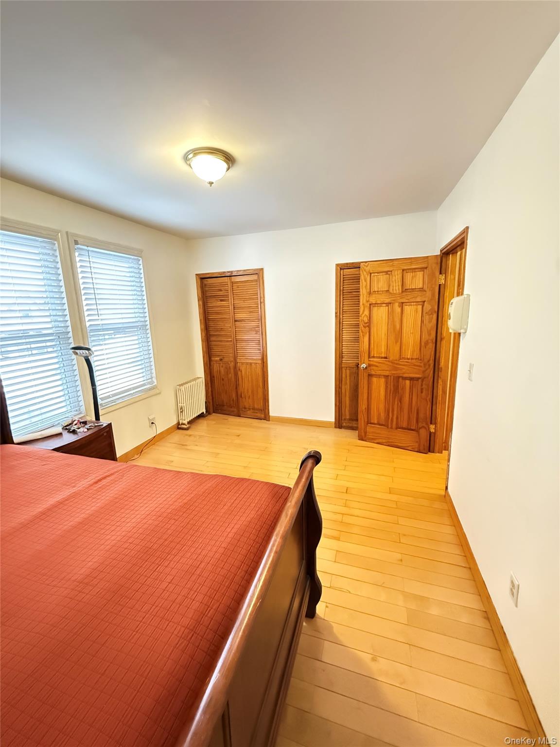 #7 photo, 90-40 54th Avenue, Elmhurst , NY 11373