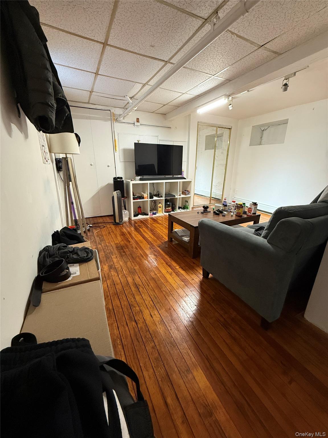 #9 photo, 90-40 54th Avenue, Elmhurst , NY 11373