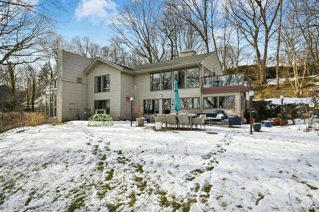 #4 photo, 40 Idle Day Drive, Centerport , NY 11721