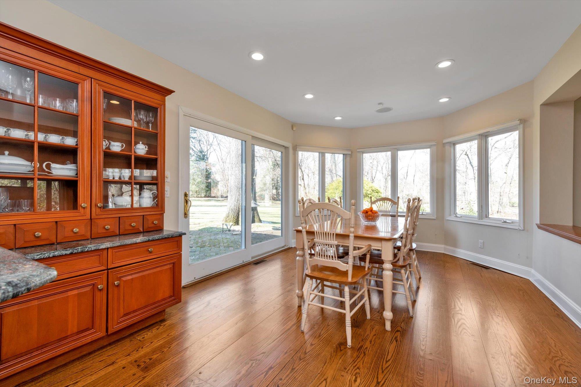 #16 photo, 3 Barkers Point Road, Port Washington , NY 11050