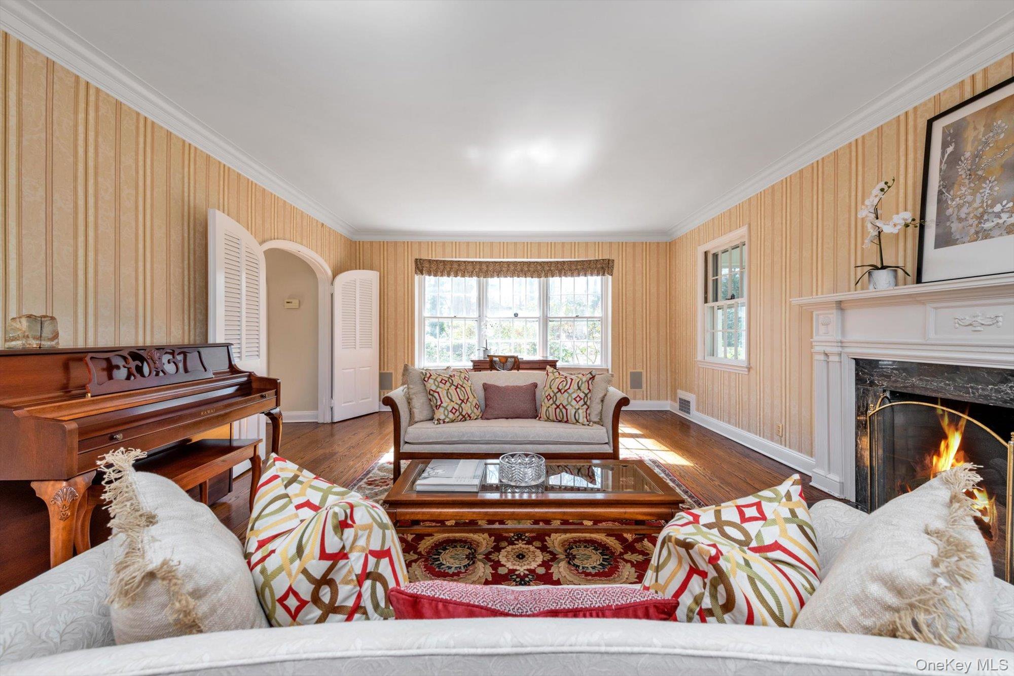 #7 photo, 3 Barkers Point Road, Port Washington , NY 11050