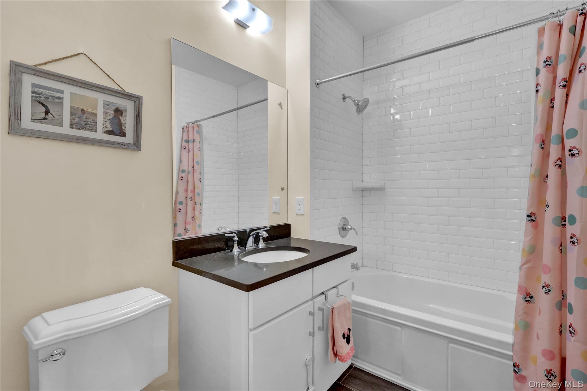 #20 photo, 622 Marina Pointe Drive, East Rockaway , NY 11518