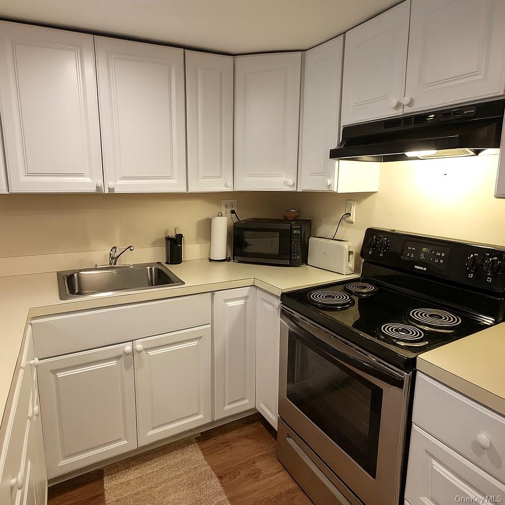 #3 photo, 41 Elizabeth Way, सफ़ोक काउंटी Ridge , NY 11961