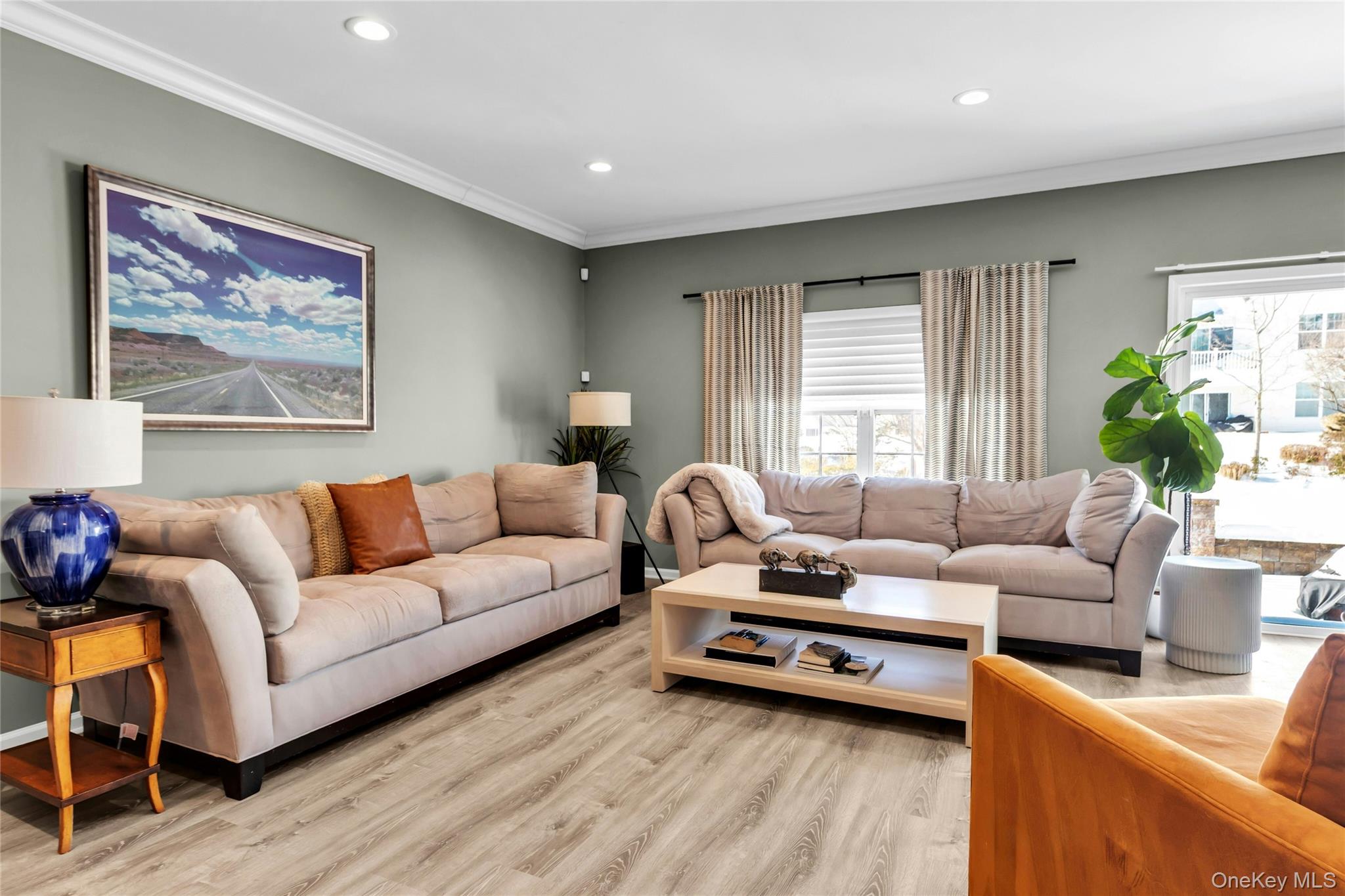 #13 photo, 110 Brattle Circle, Melville , NY 11747