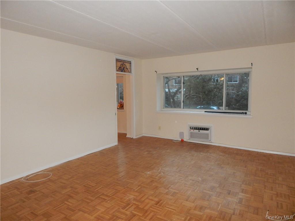 #10 photo, 414 Benedict Avenue, Tarrytown , NY 10591