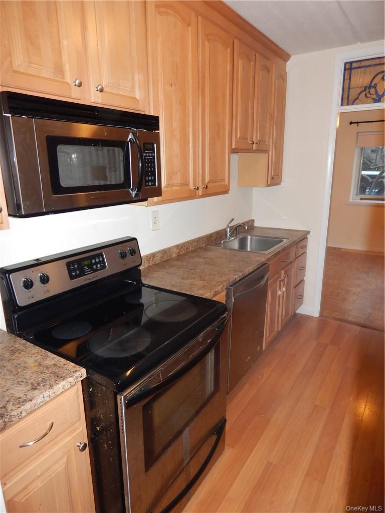 #5 photo, 414 Benedict Avenue, Tarrytown , NY 10591