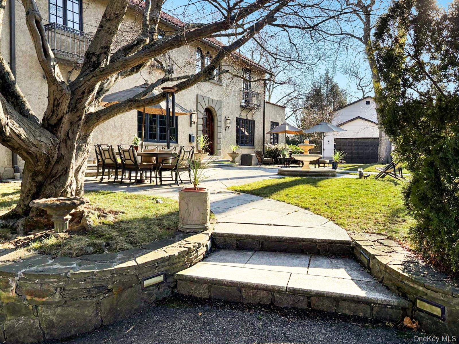 #18 photo, 6 White Plains Road, הברונקס Bronxville , NY 10708