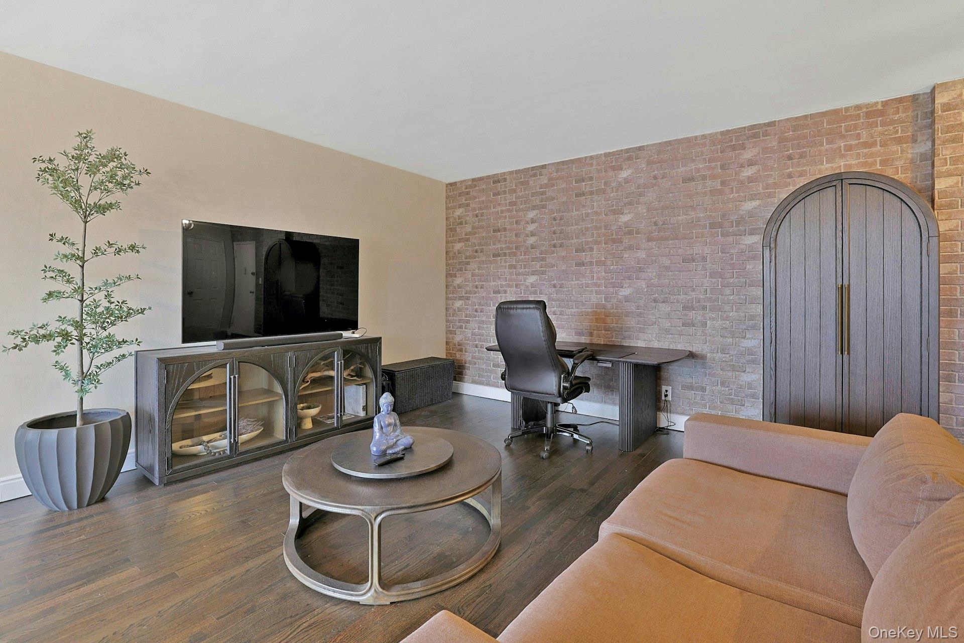 #5 photo, 1255 North Avenue, New Rochelle , NY 10804