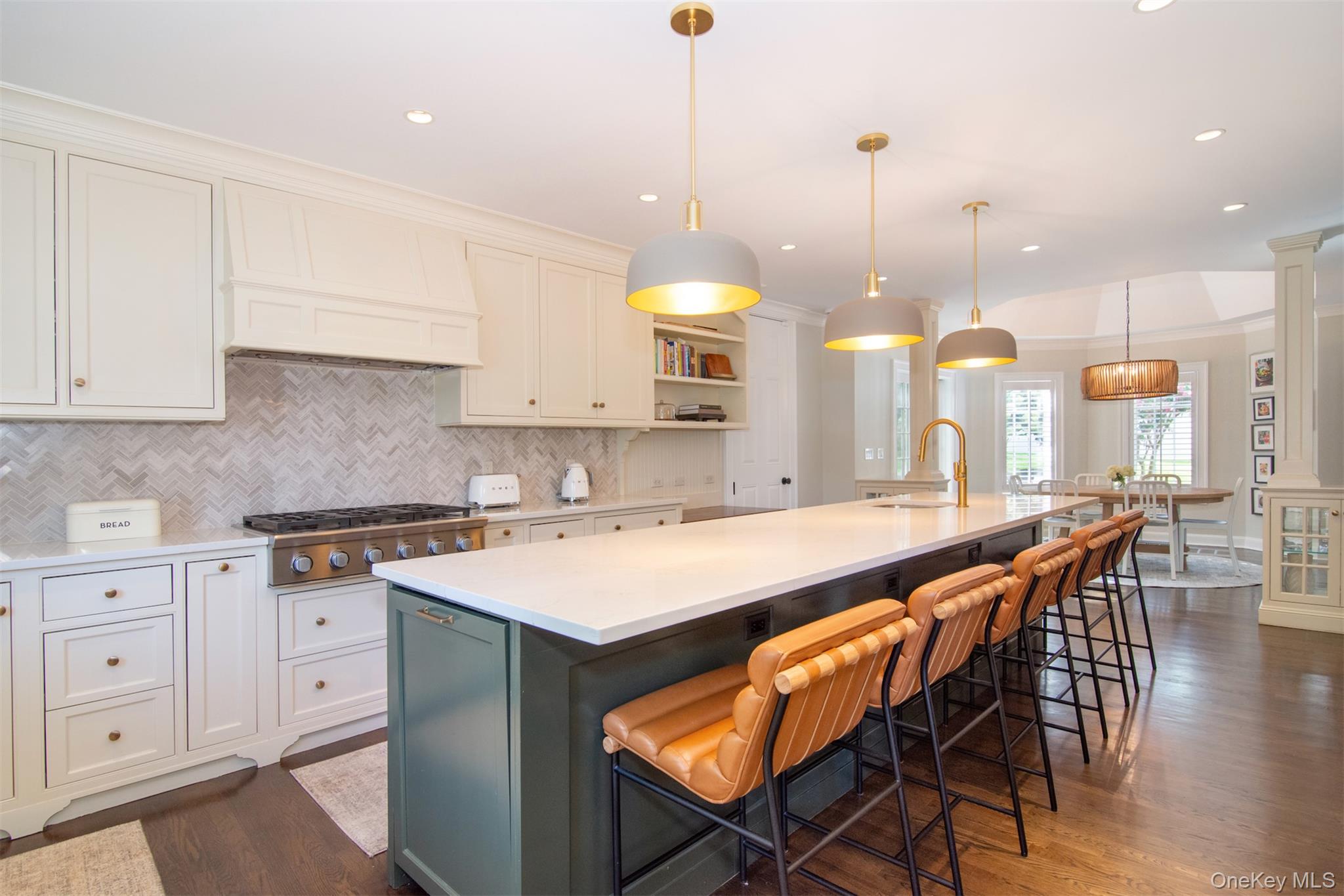 #7 photo, 42 Summit Avenue, Bronxville , NY 10708