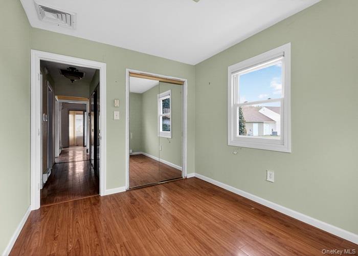 #8 photo, 19 Hearthside Drive, Mount Sinai , NY 11766