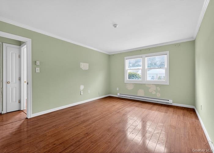 #9 photo, 19 Hearthside Drive, Mount Sinai , NY 11766