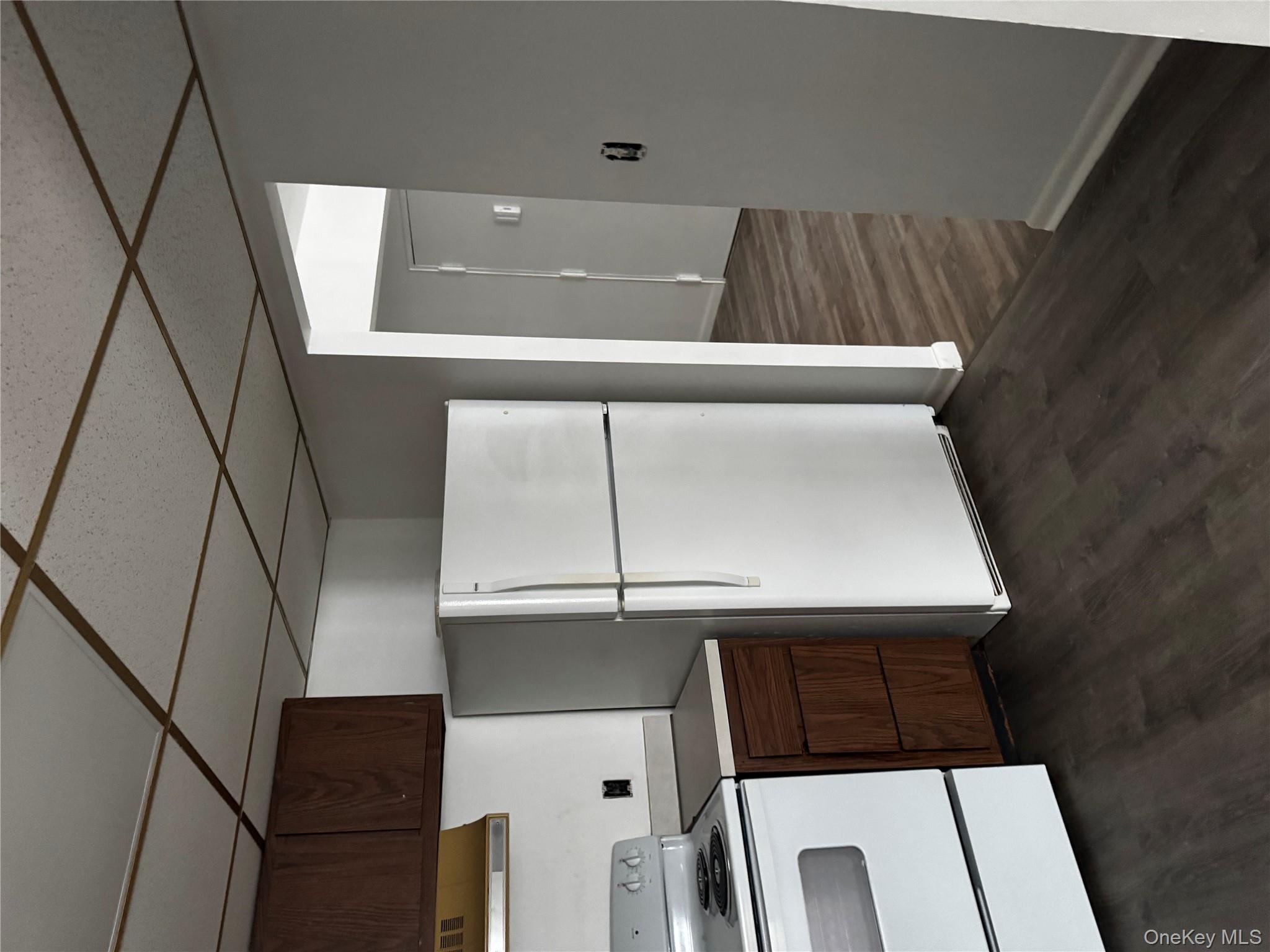 #2 photo, 14 Scarborough Lane, Wappingers Falls , NY 12590