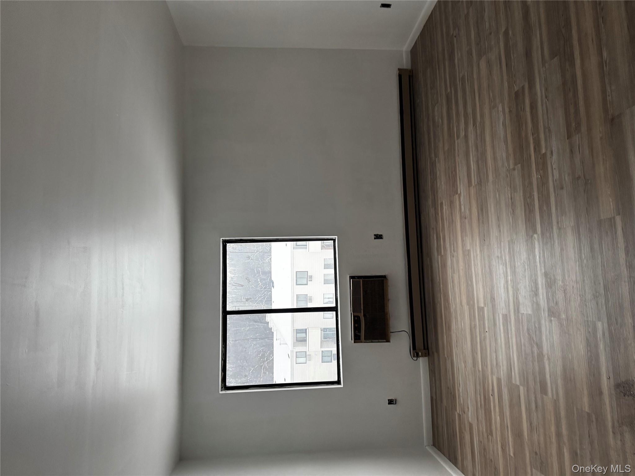 #8 photo, 14 Scarborough Lane, Wappingers Falls , NY 12590