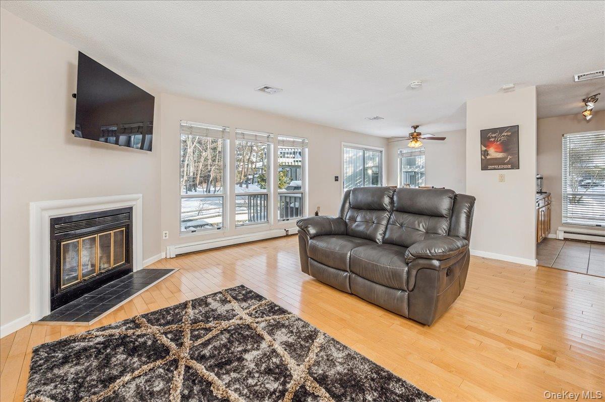 #10 photo, 58 Villa Drive, Peekskill , NY 10566