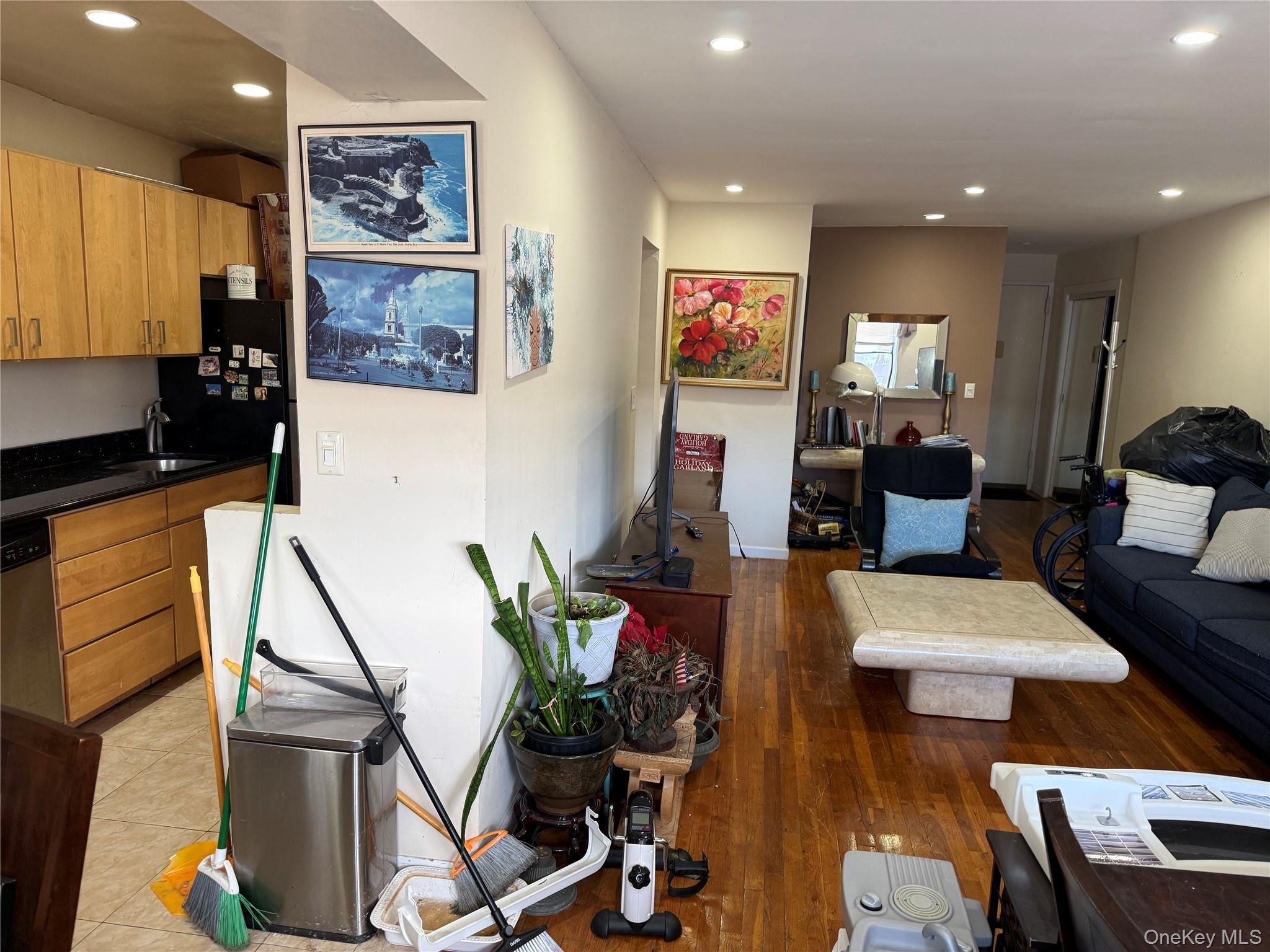 #10 photo, 632 Warburton Ave., Yonkers , NY 10701