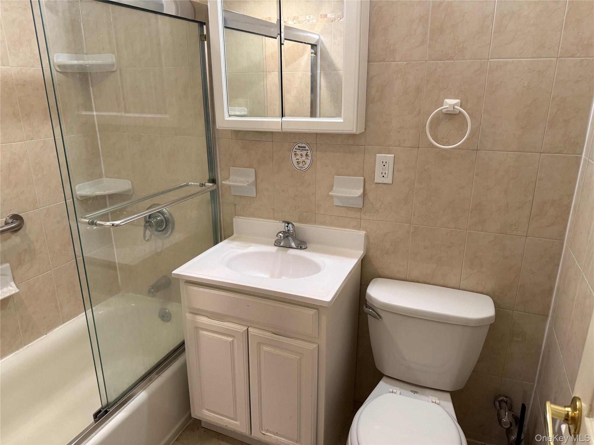 #7 photo, 632 Warburton Ave., Yonkers , NY 10701