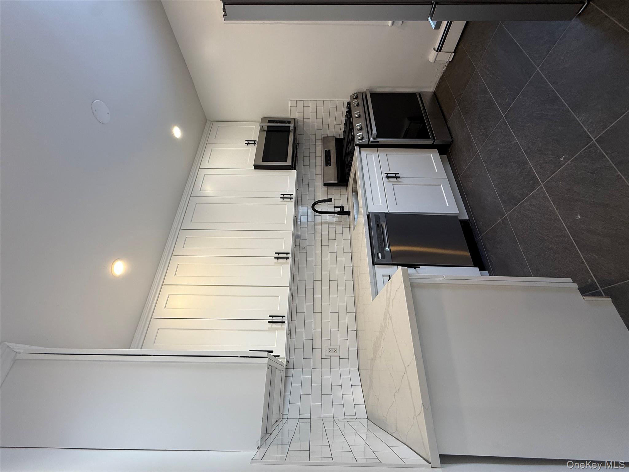 #5 photo, 547 King St, Chappaqua , NY 10514