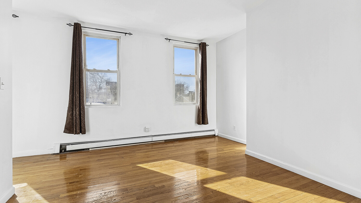 #7 photo, 335 95TH Street, Fort Hamilton , NY 11209