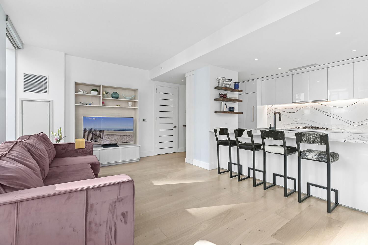 #4 photo, 501 3RD Avenue, मैनहटन Kips Bay , NY 10016