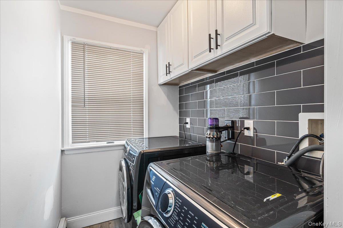 #13 photo, 169 Hickory Street, Port Jefferson , NY 11776