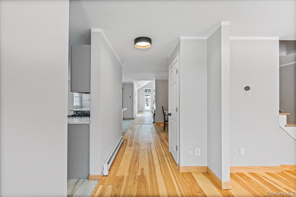 #7 photo, 169 Hickory Street, Port Jefferson , NY 11776