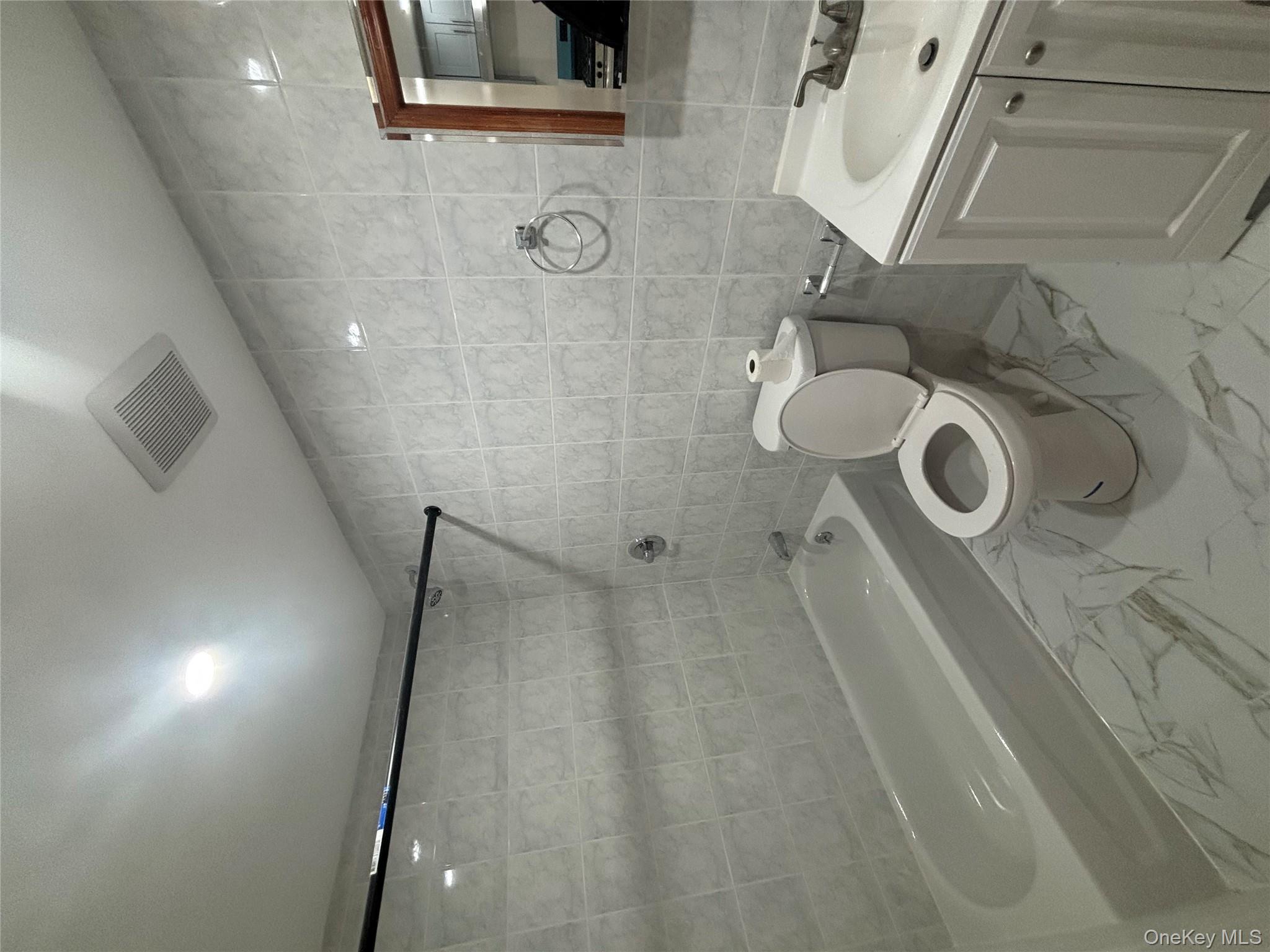 #13 photo, 107-59 Sutphin Boulevard, Jamaica , NY 11435