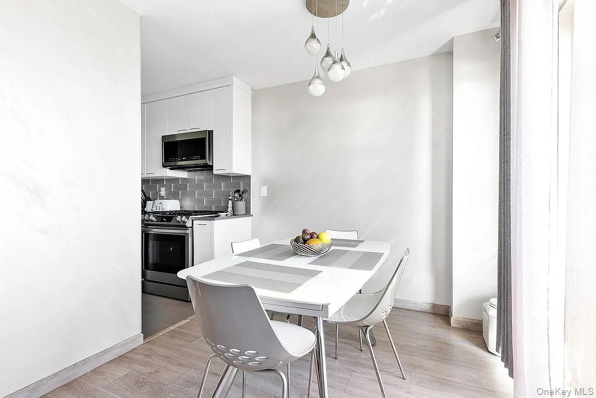 #7 photo, 2944 W 5th Street, ブルックリン区 Brooklyn , NY 11224