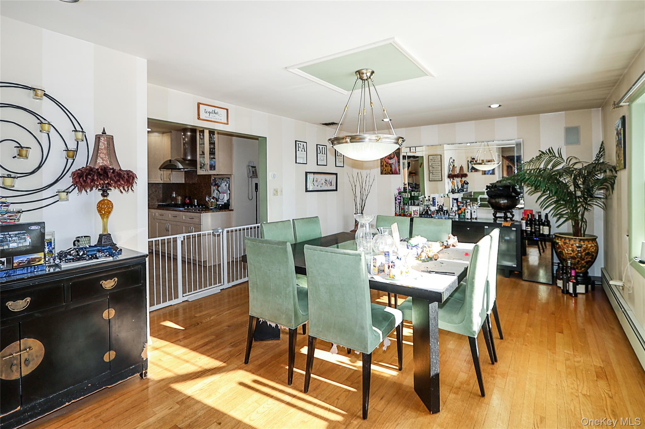 #14 photo, 25 Centre Street, Lynbrook , NY 11563