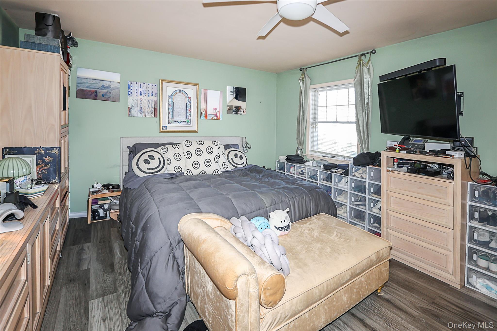 #16 photo, 25 Centre Street, Lynbrook , NY 11563