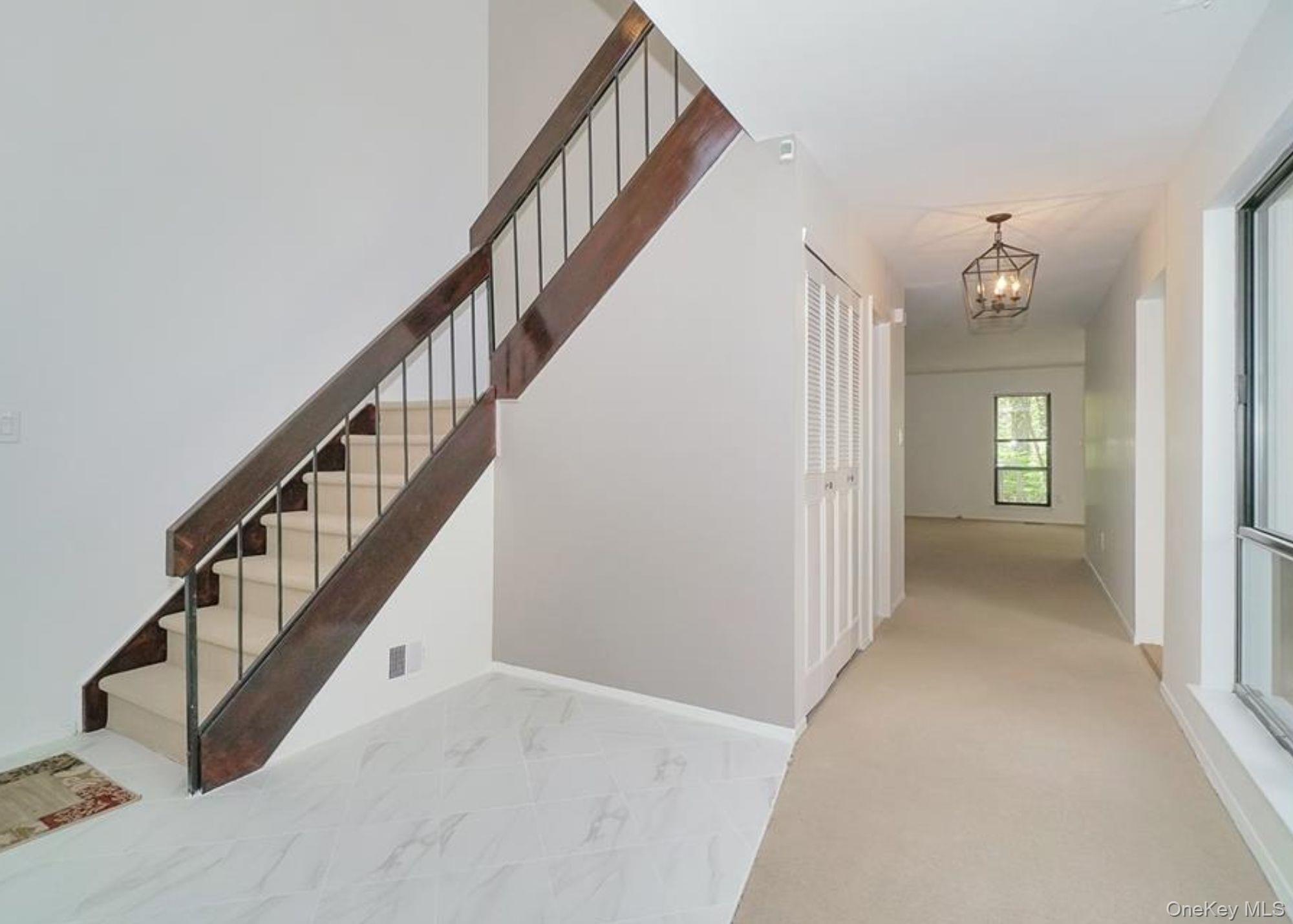 #1 photo, 277 Vista Drive, Jericho , NY 11753