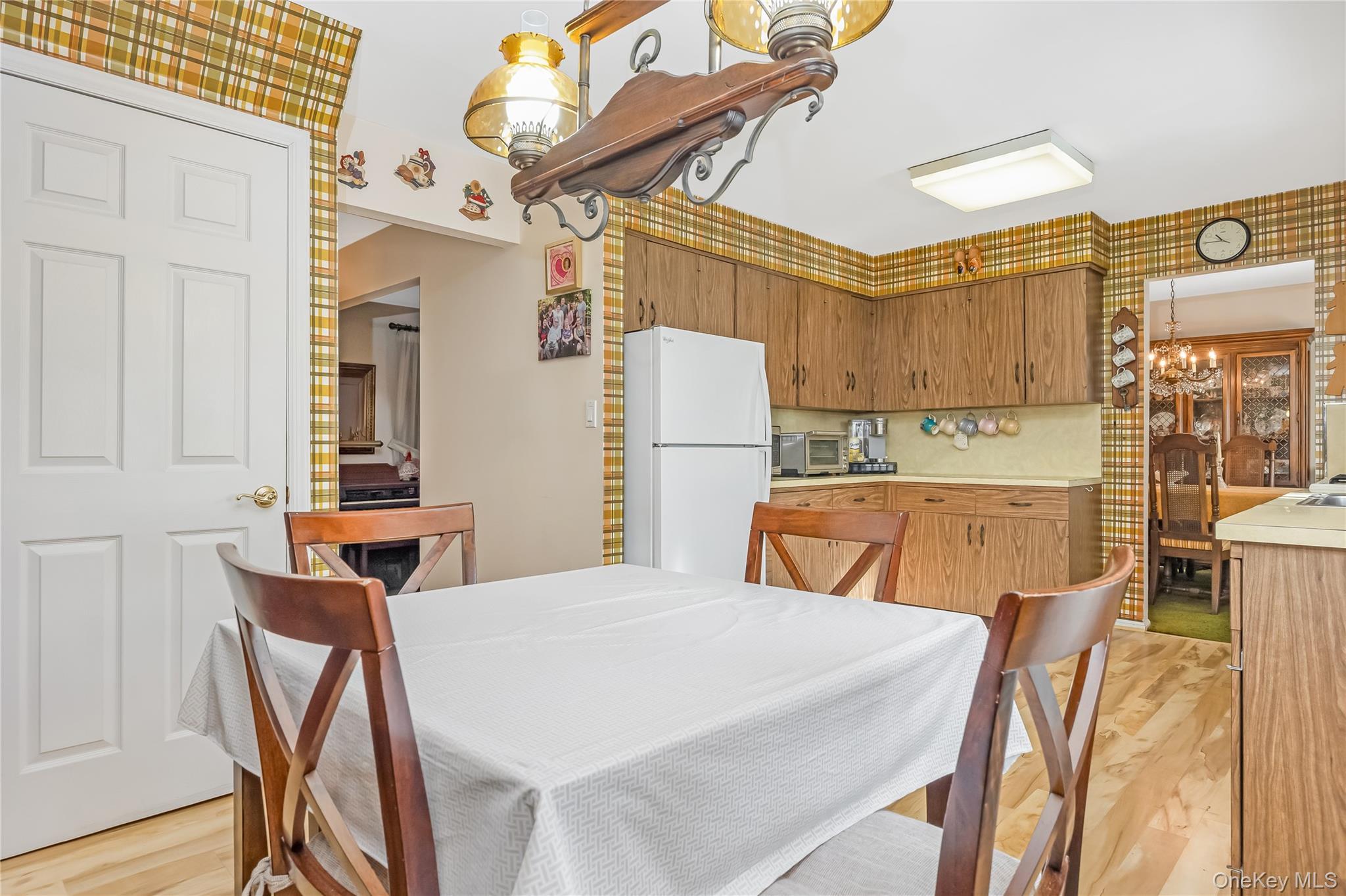 #10 photo, 10 Leanore Drive, 롱 아일랜드 Farmingdale , NY 11735