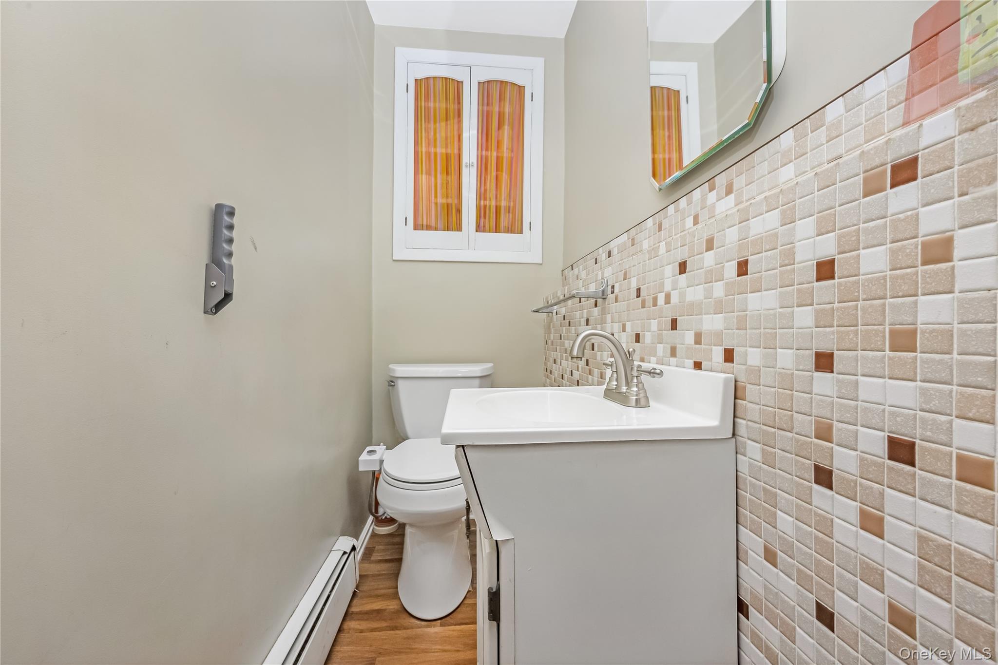 #17 photo, 10 Leanore Drive, 롱 아일랜드 Farmingdale , NY 11735