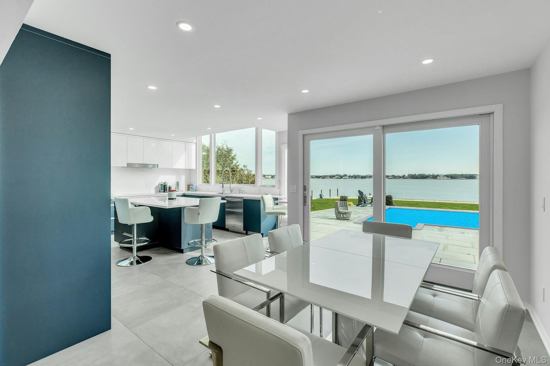 #11 photo, 17 Romana Drive, 东长岛 Hampton Bays , NY 11946