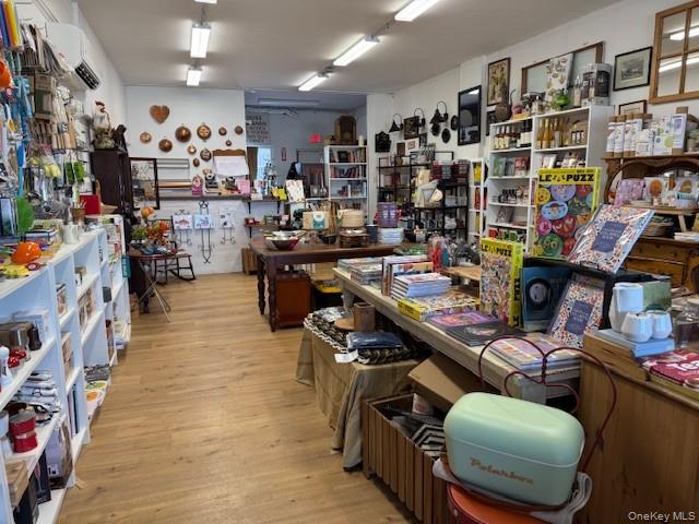 #3 photo, 90 Washington Drive, Centerport , NY 11721