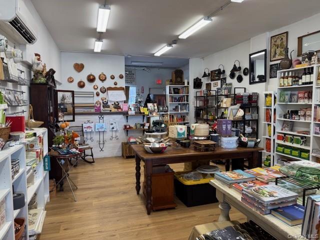 #4 photo, 90 Washington Drive, Centerport , NY 11721