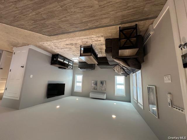 #4 photo, 884 Beach Street, 롱 아일랜드 Lindenhurst , NY 11757