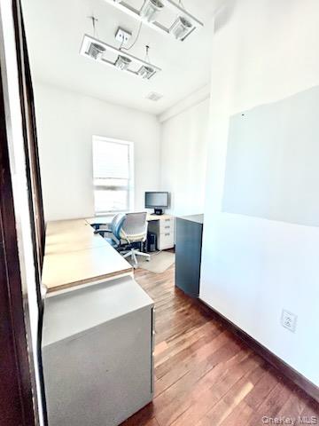 #12 photo, 3256 Steinway Street, 뉴욕퀸즈 Astoria , NY 11103