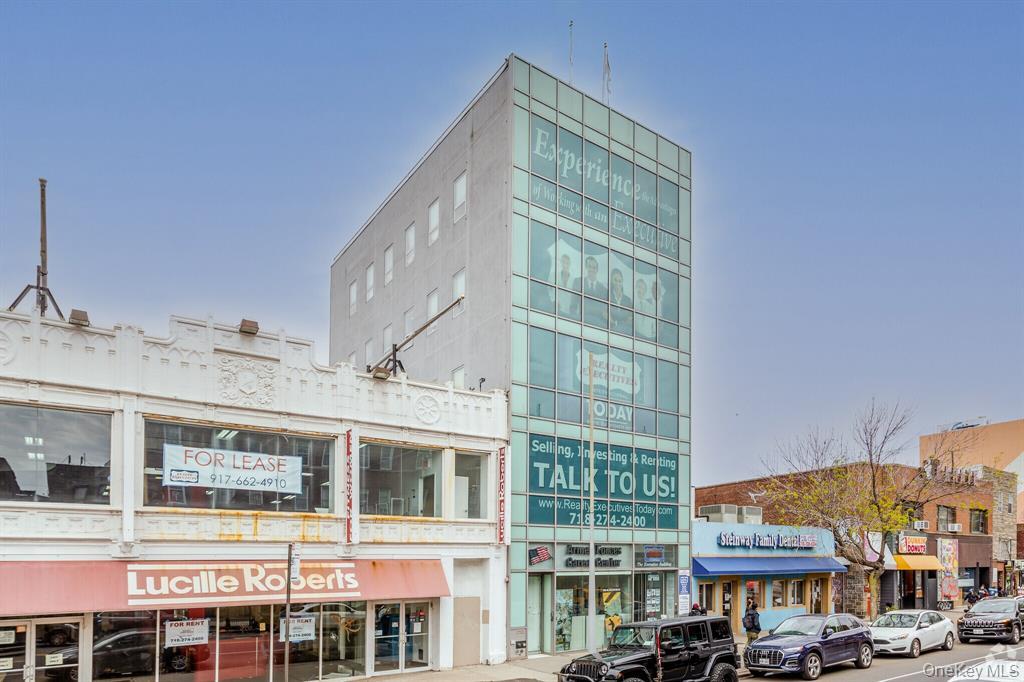#2 photo, 3256 Steinway Street, 뉴욕퀸즈 Astoria , NY 11103