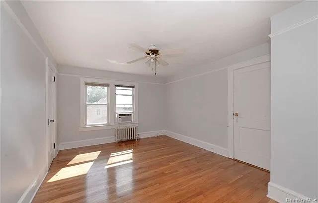 #11 photo, 2 Elm Street, Glen Head , NY 11545