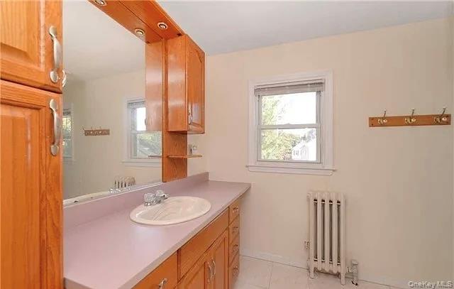 #12 photo, 2 Elm Street, Glen Head , NY 11545