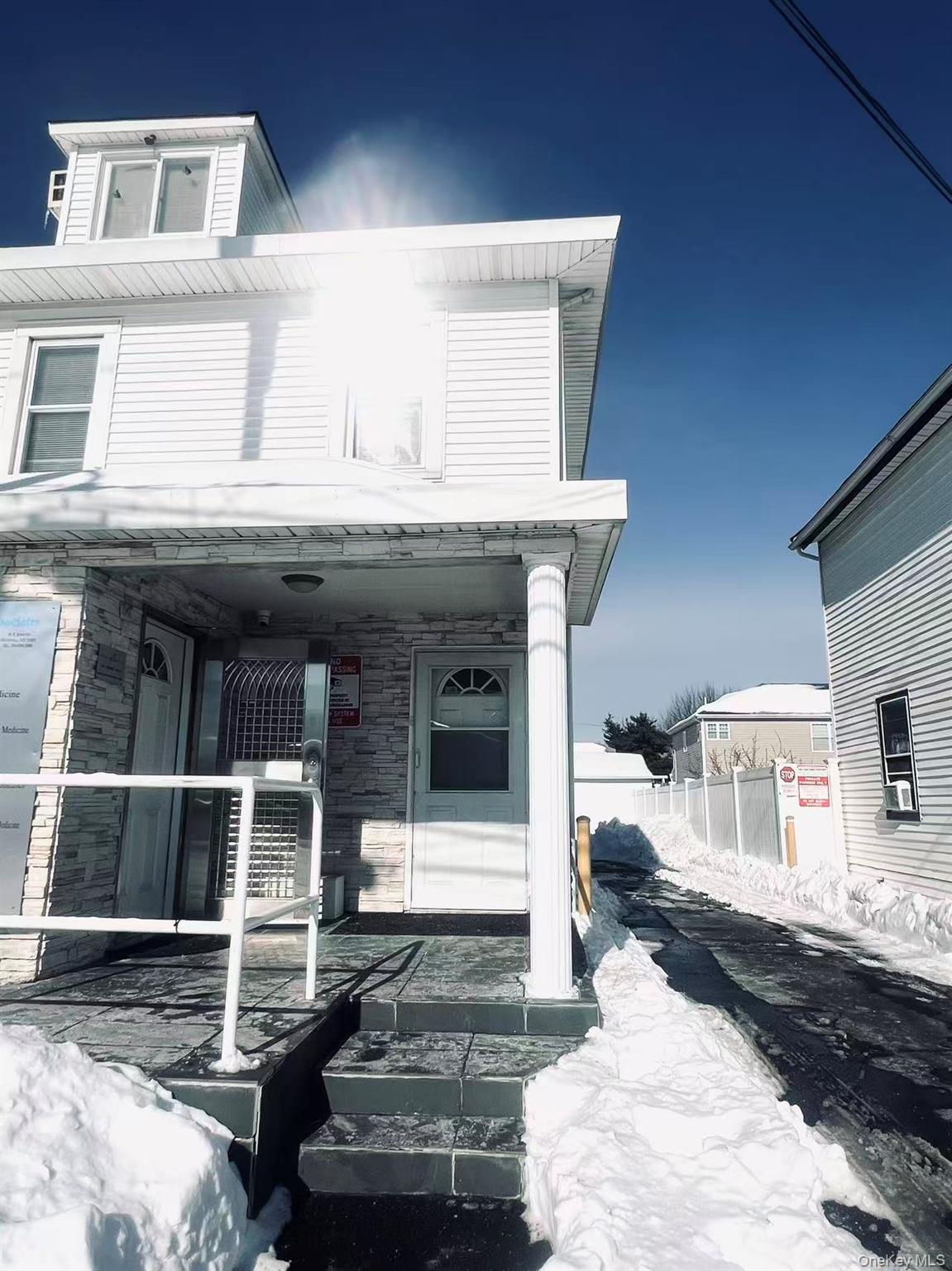 #7 photo, 16 E John Street, 长岛 Hicksville , NY 11801