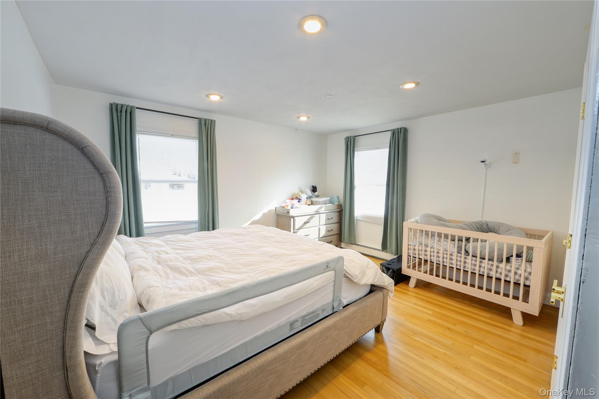 #13 photo, 219 Pond Road, Bohemia , NY 11716