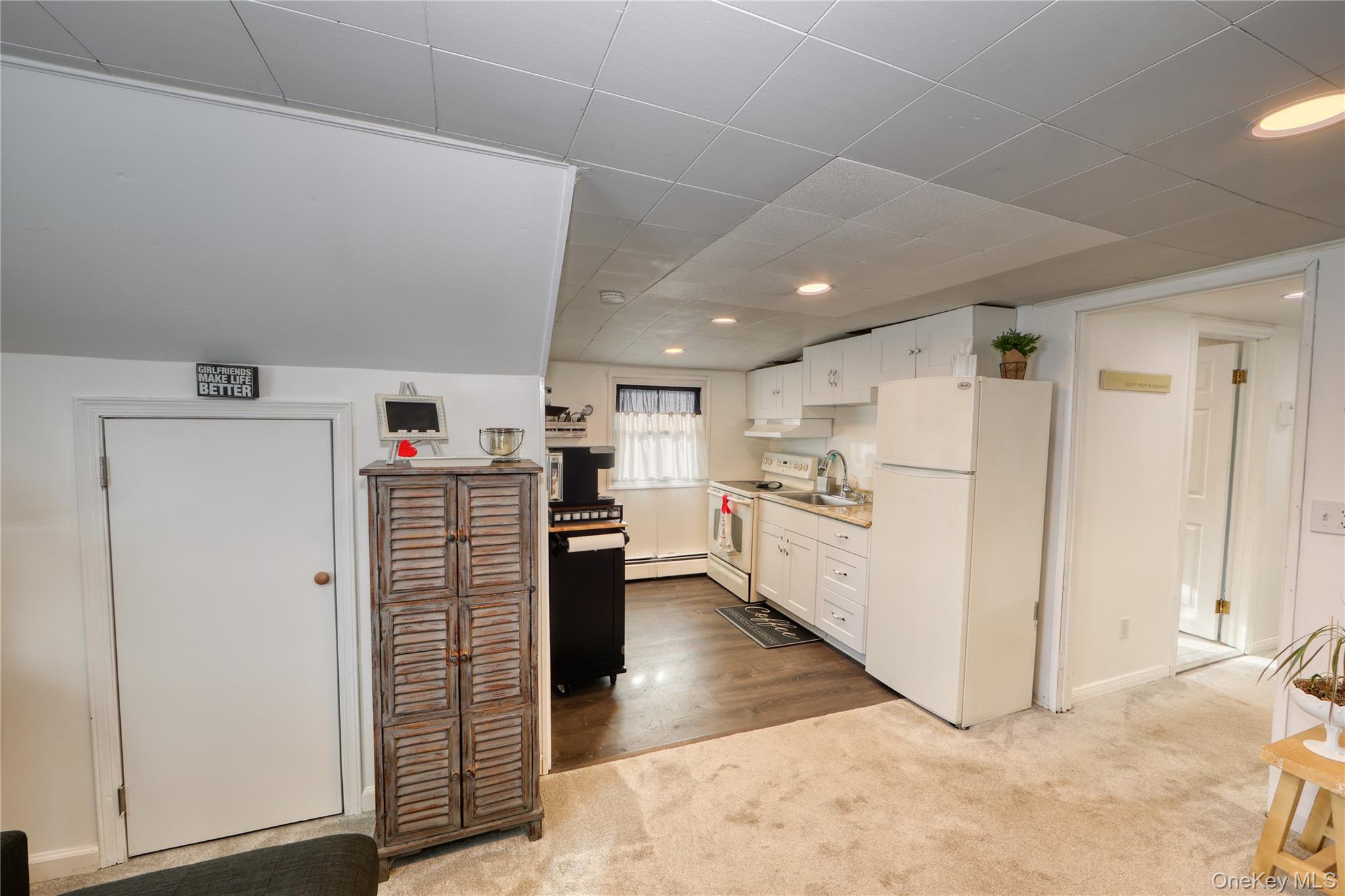 #2 photo, 219 Pond Road, Bohemia , NY 11716